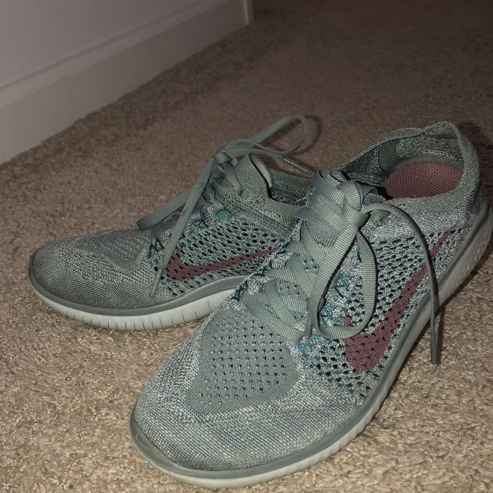 Nike flyknits